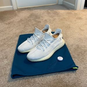 Adidas Yeezy 350v2 triple white